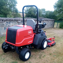 Tracteur zero-turn TORO GROUNDMASTER Serie 3210 avec plateau 152cm 4WD